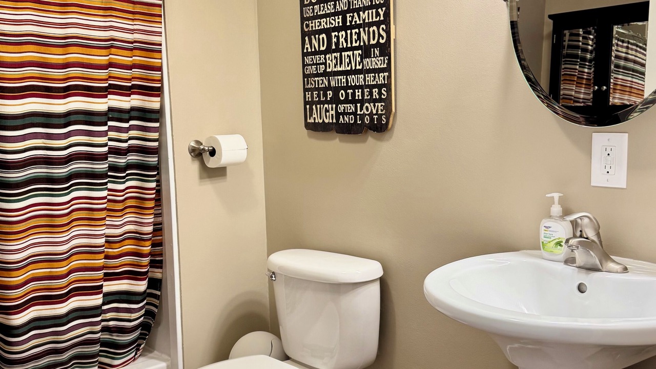 Photo of Bathroom in Goreville