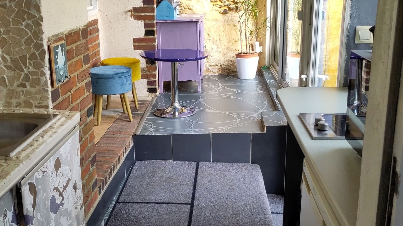 Photo of Kitchen in Rochecorbon