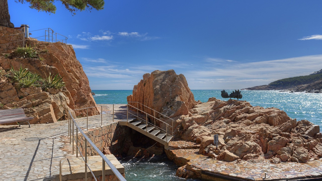 Photo of Outdoor in Tamariu