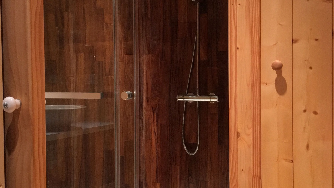 Photo of Bathroom in Tregastel