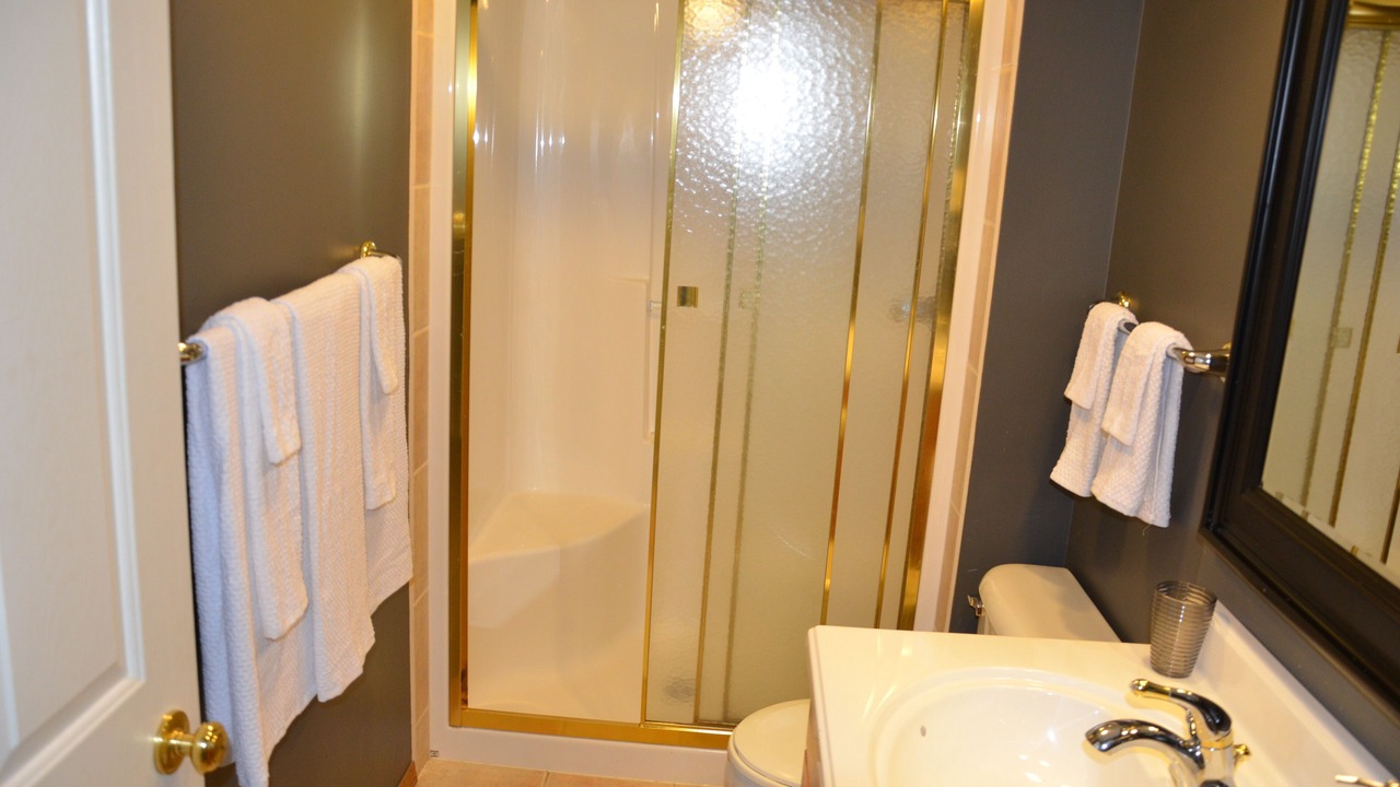 Photo of Bathroom in Lacombe