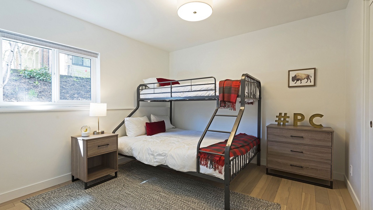 Photo of Bedroom in North Park City