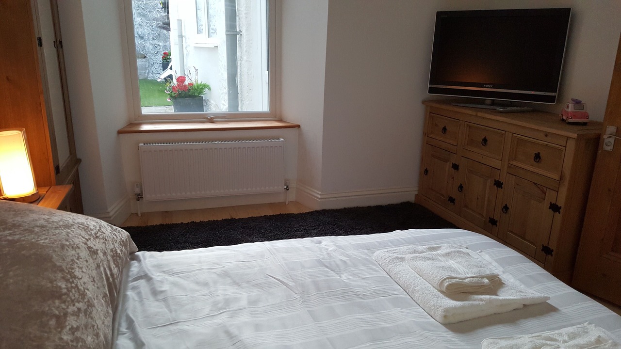 Photo of Bedroom in Chysauster