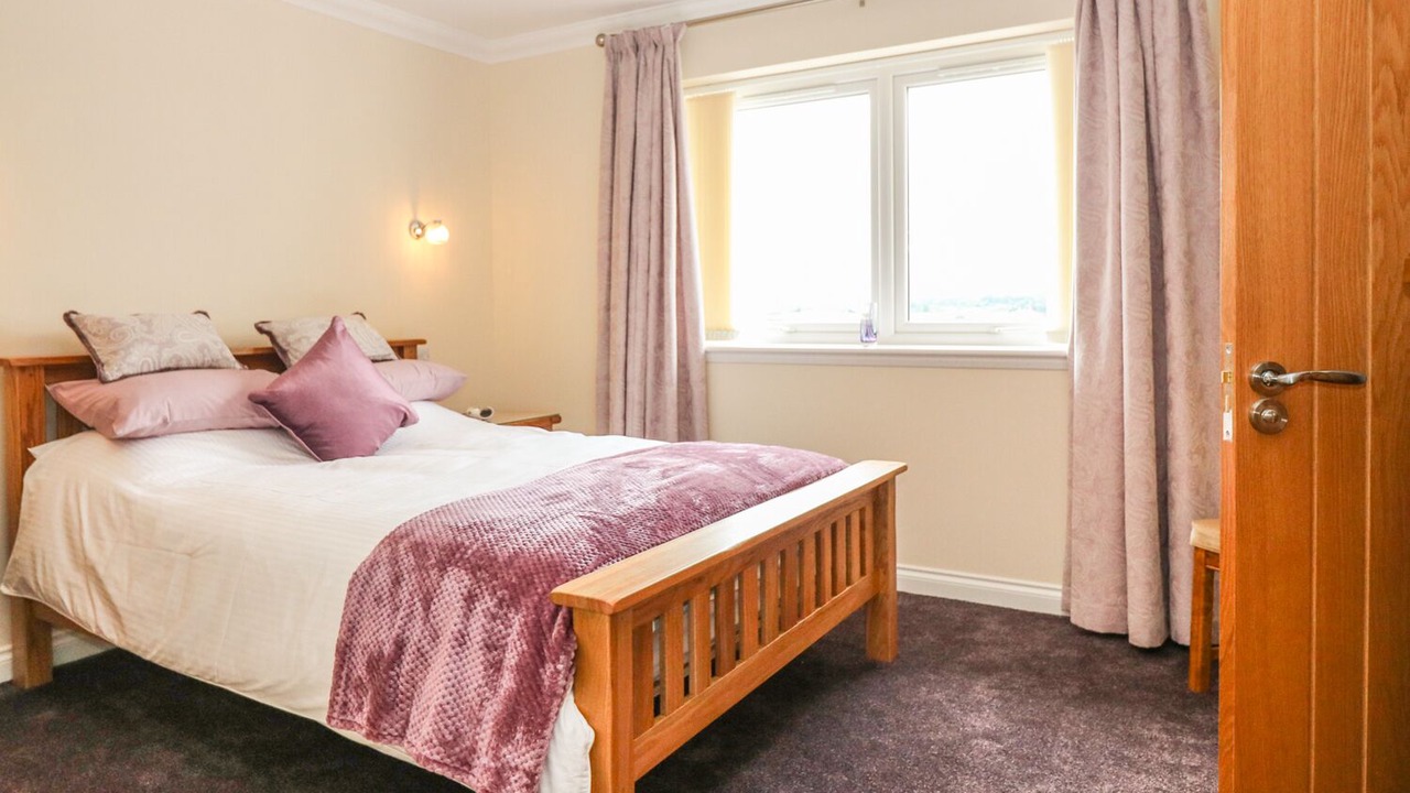 Photo of Bedroom in Eyre