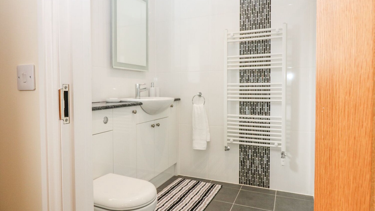Photo of Bathroom in Eyre