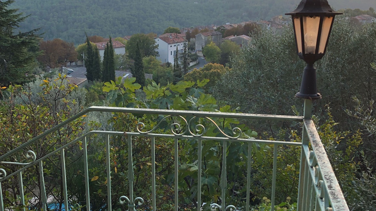 Photo of Outdoor in Claviers