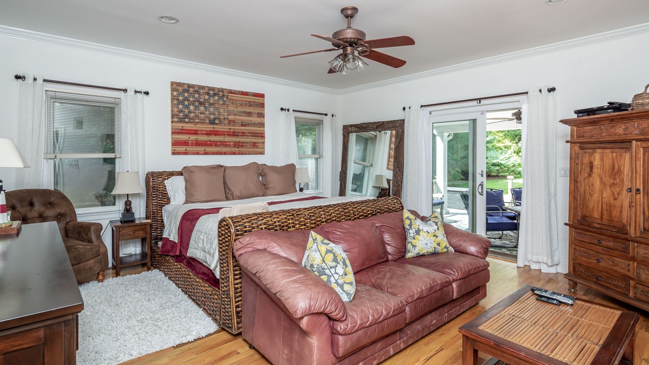 Photo of Bedroom in Sagaponack