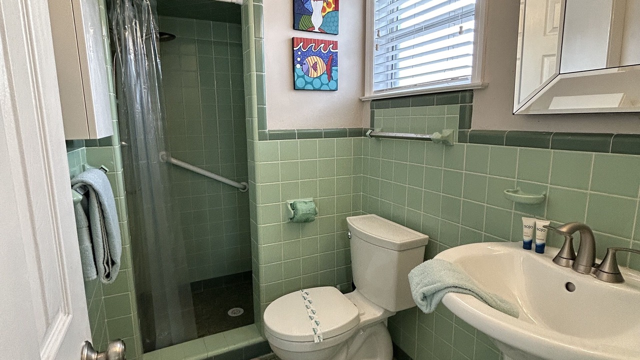 Photo of Bathroom in Long Meadow
