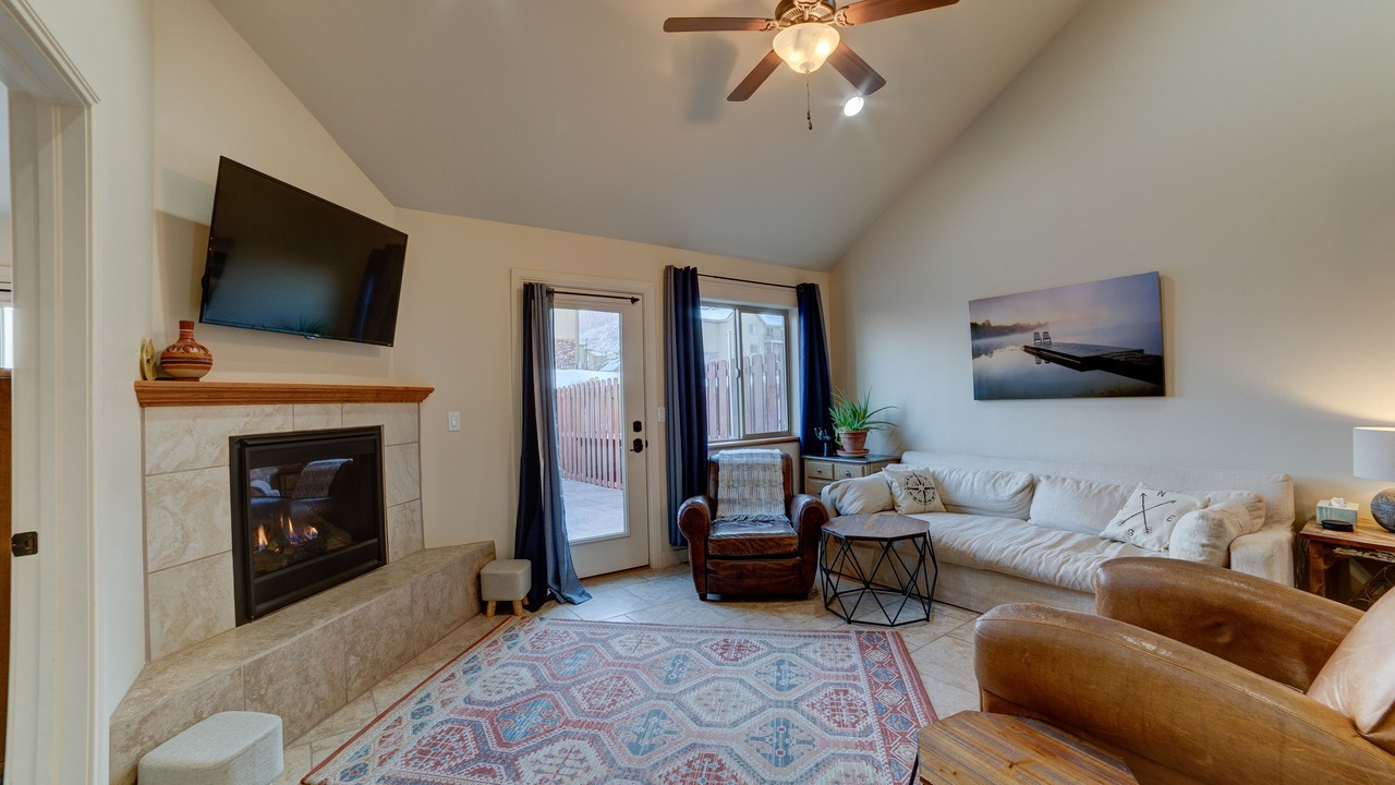 Photo of Livingroom in Moab South Valley