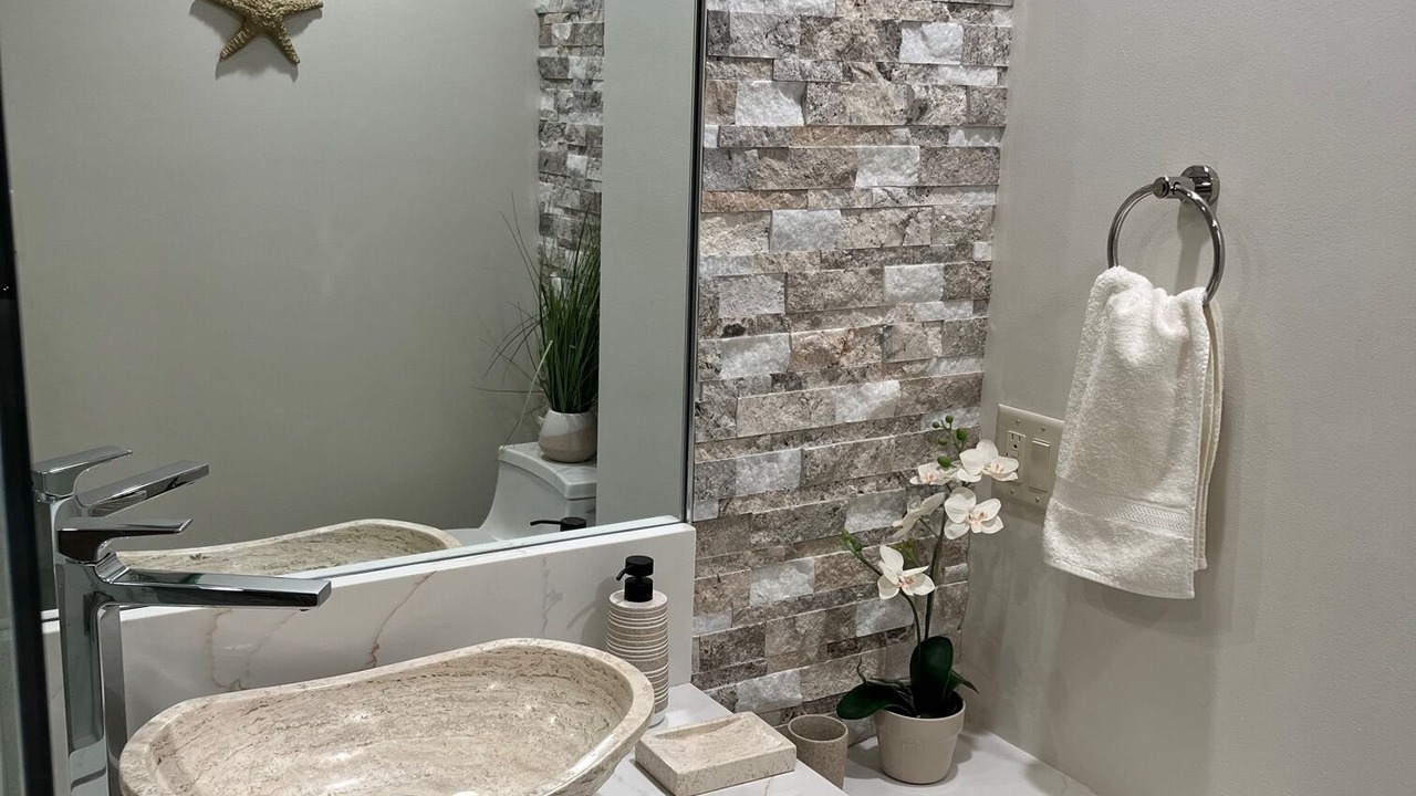 Photo of Bathroom in Douglas