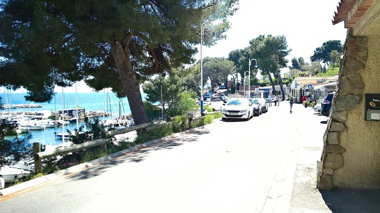 Photo of Others in Istres