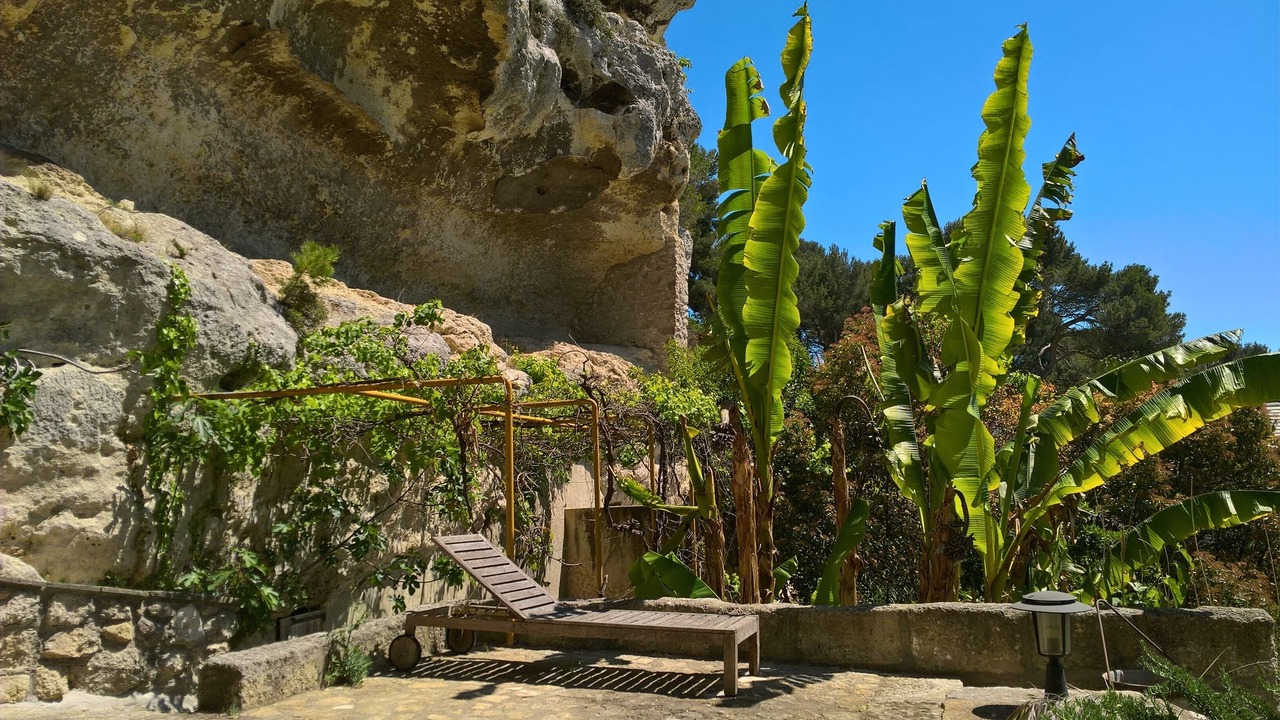 Photo of Outdoor in Istres