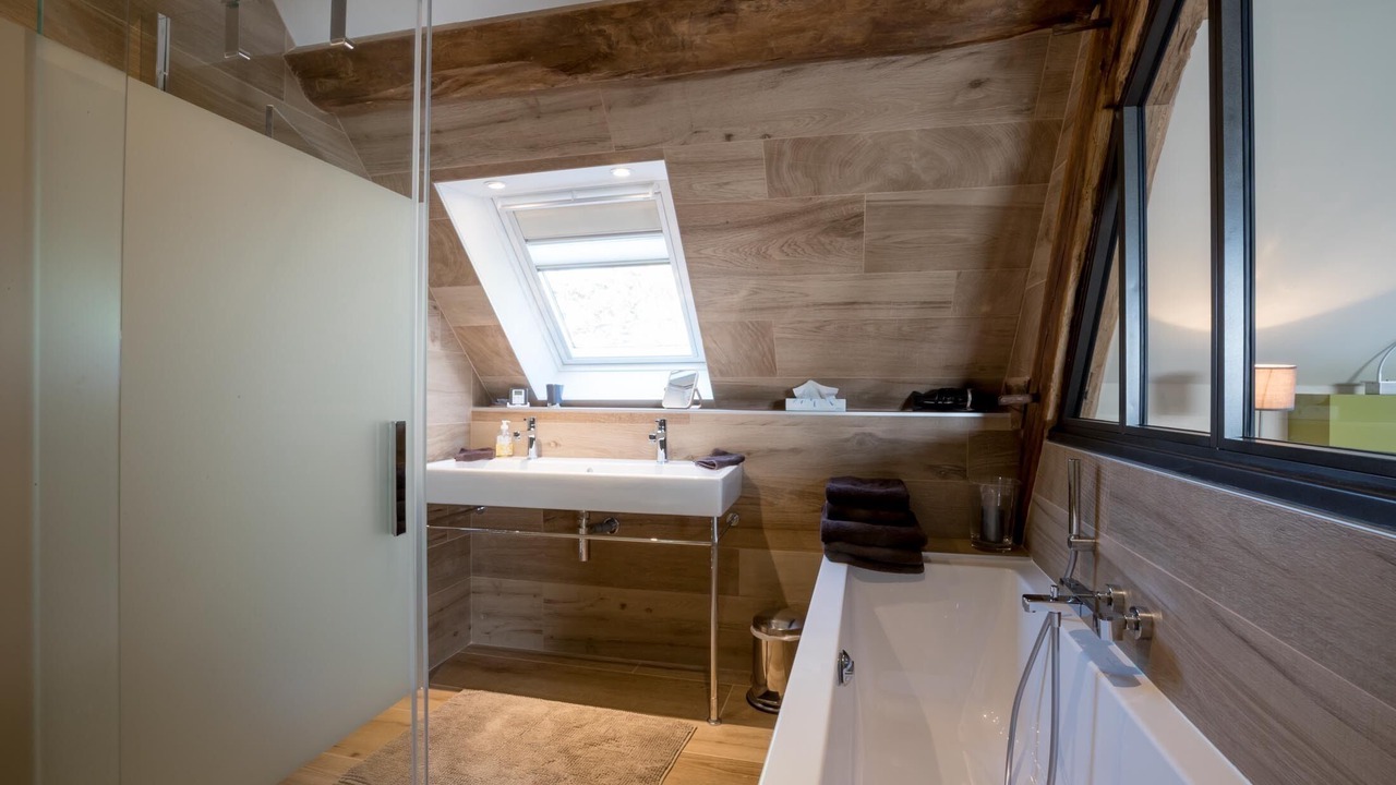 Photo of Bathroom in Levernois