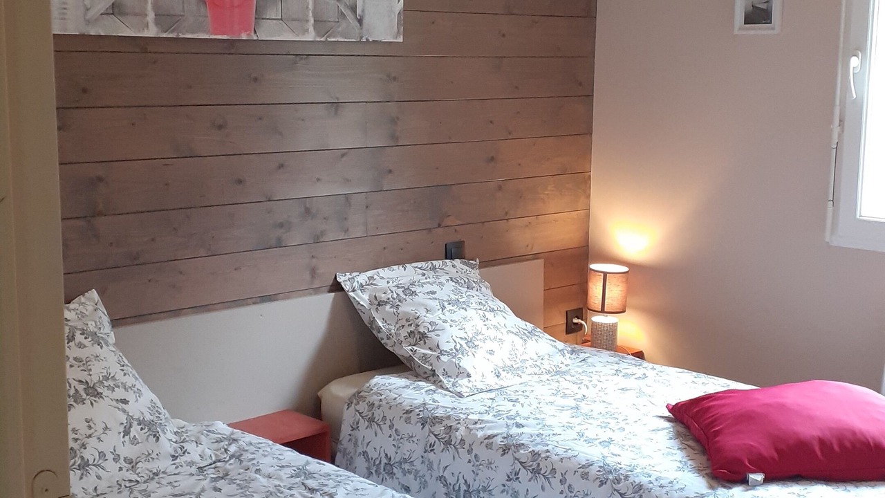 Photo of Bedroom in Treveneuc