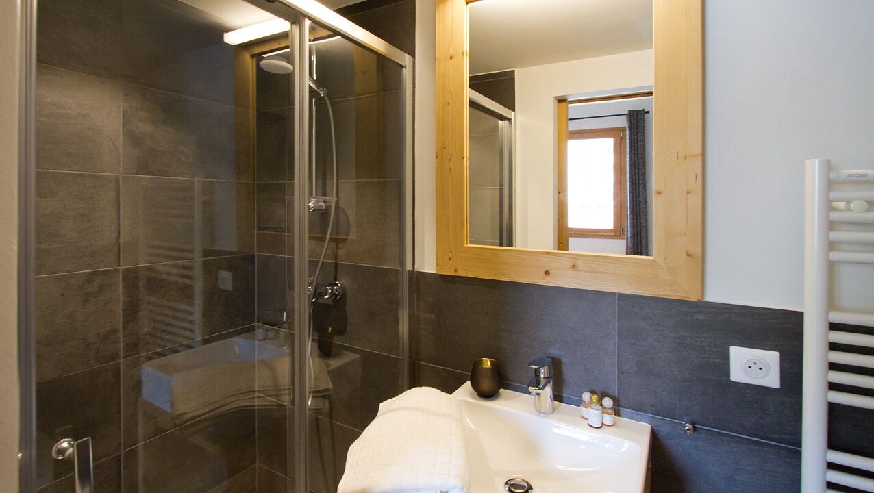 Photo of Bathroom in Les Deux Alpes