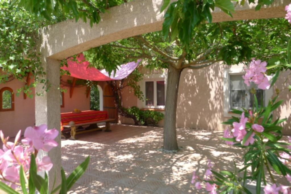 Photo of Patio Balcony in Verzeille