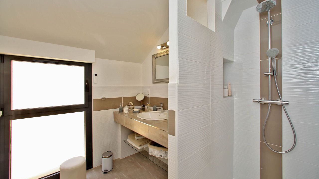 Photo of Bathroom in Sarlat-la-Caneda