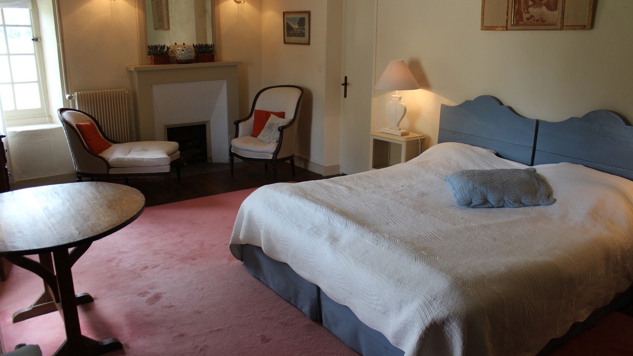 Photo of Bedroom in Mandeville-en-Bessin
