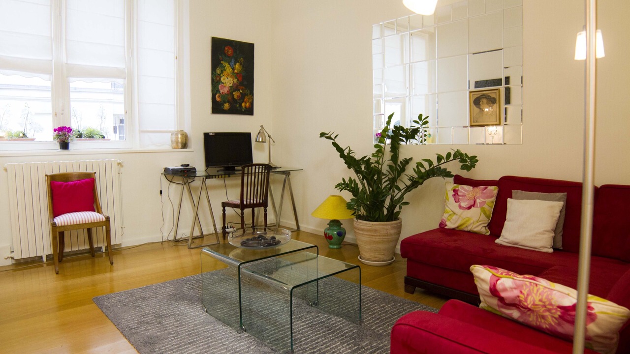 Photo of Livingroom in Archives