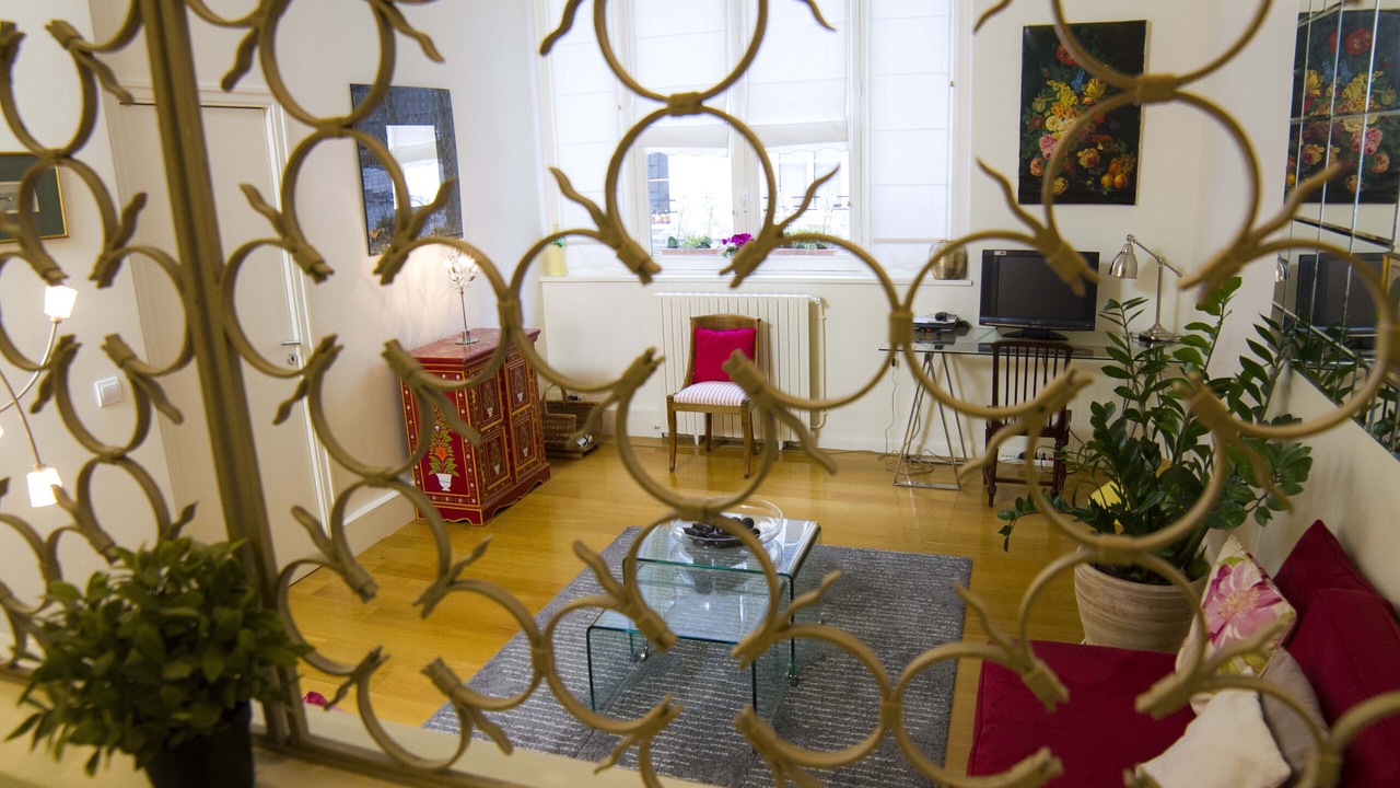 Photo of Livingroom in Archives