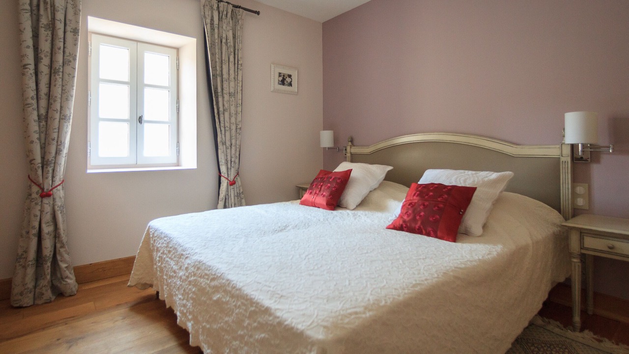Photo of Bedroom in Eyragues