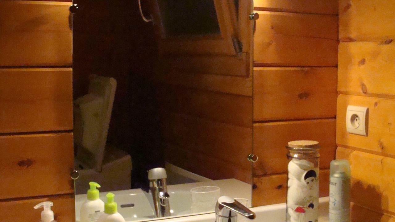 Photo of Bathroom in Taintrux