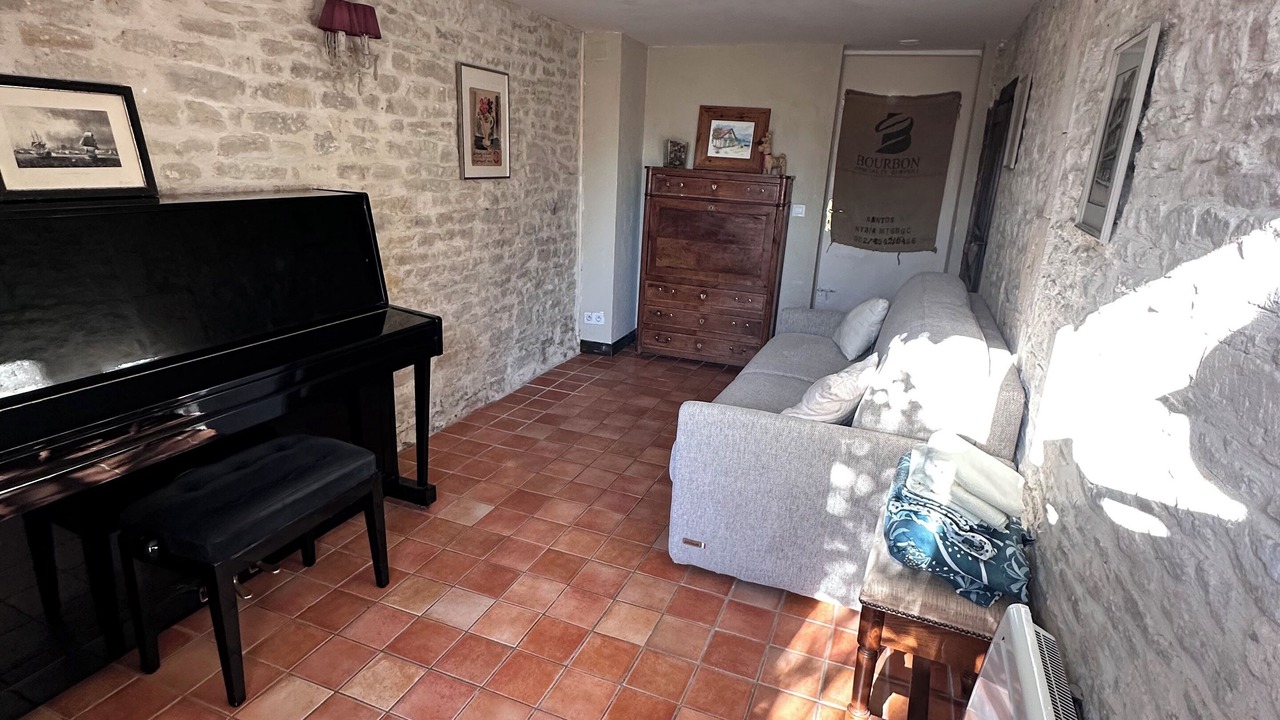 Photo of Livingroom in Ver-sur-Mer