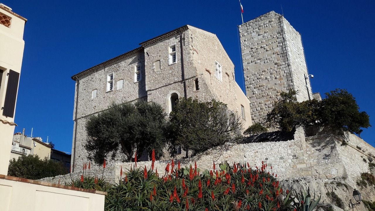 Photo of Outdoor in Antibes City Centre