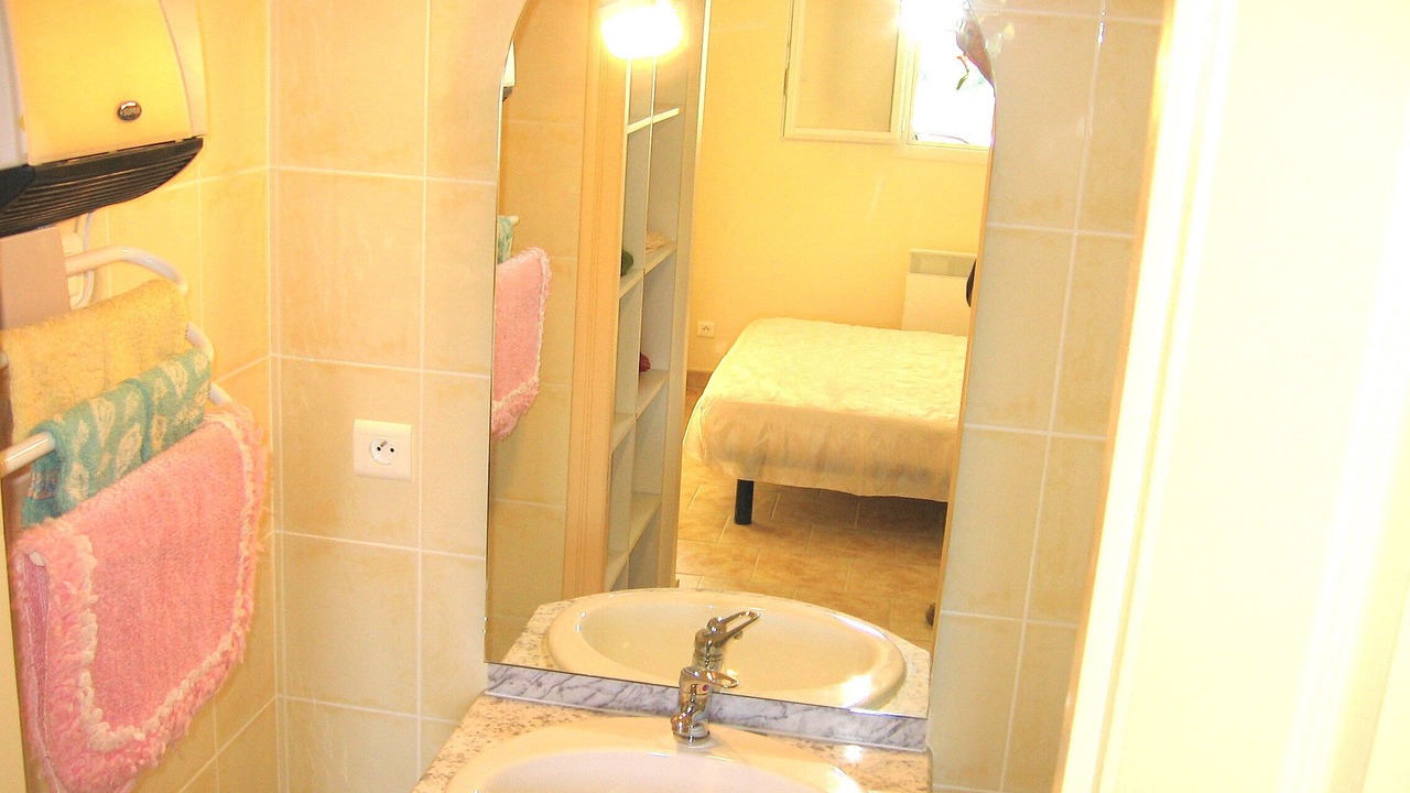 Photo of Bathroom in Navas