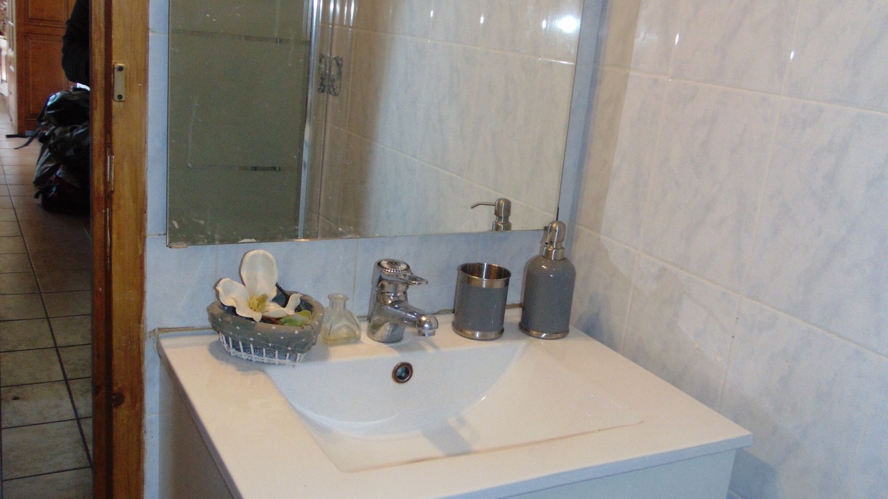 Photo of Bathroom in Rougon
