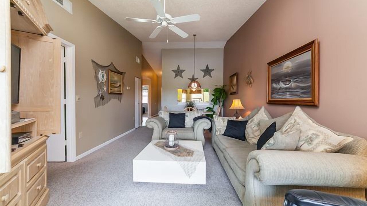 Photo of Bedroom in Trailer Estates