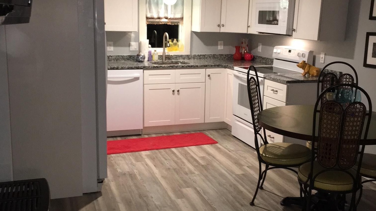Photo of Kitchen in Pine Orchard
