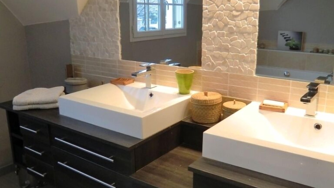 Photo of Bathroom in Chambray-les-Tours
