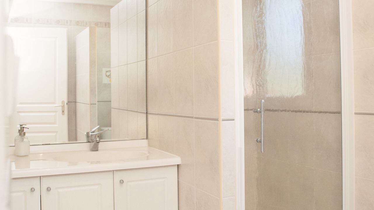 Photo of Bathroom in Ambres