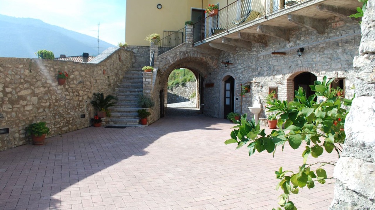 Photo of Outdoor in Oldesio
