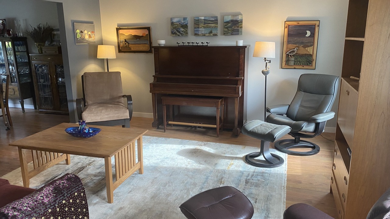 Photo of Bedroom in Okanagan-Similkameen