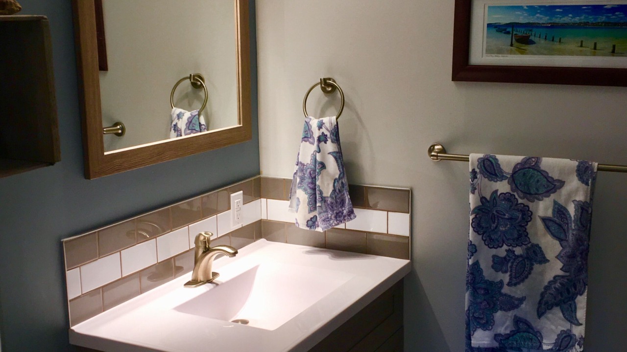Photo of Bathroom in Okanagan-Similkameen