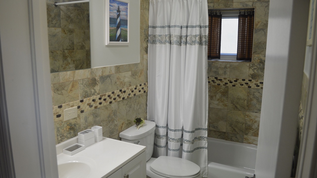 Photo of Bathroom in Estate Two Friends
