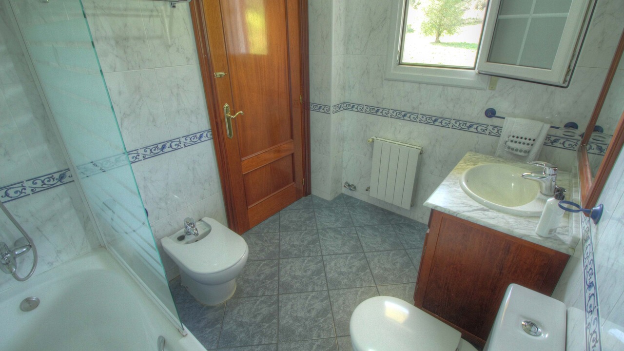 Photo of Bathroom in Berango