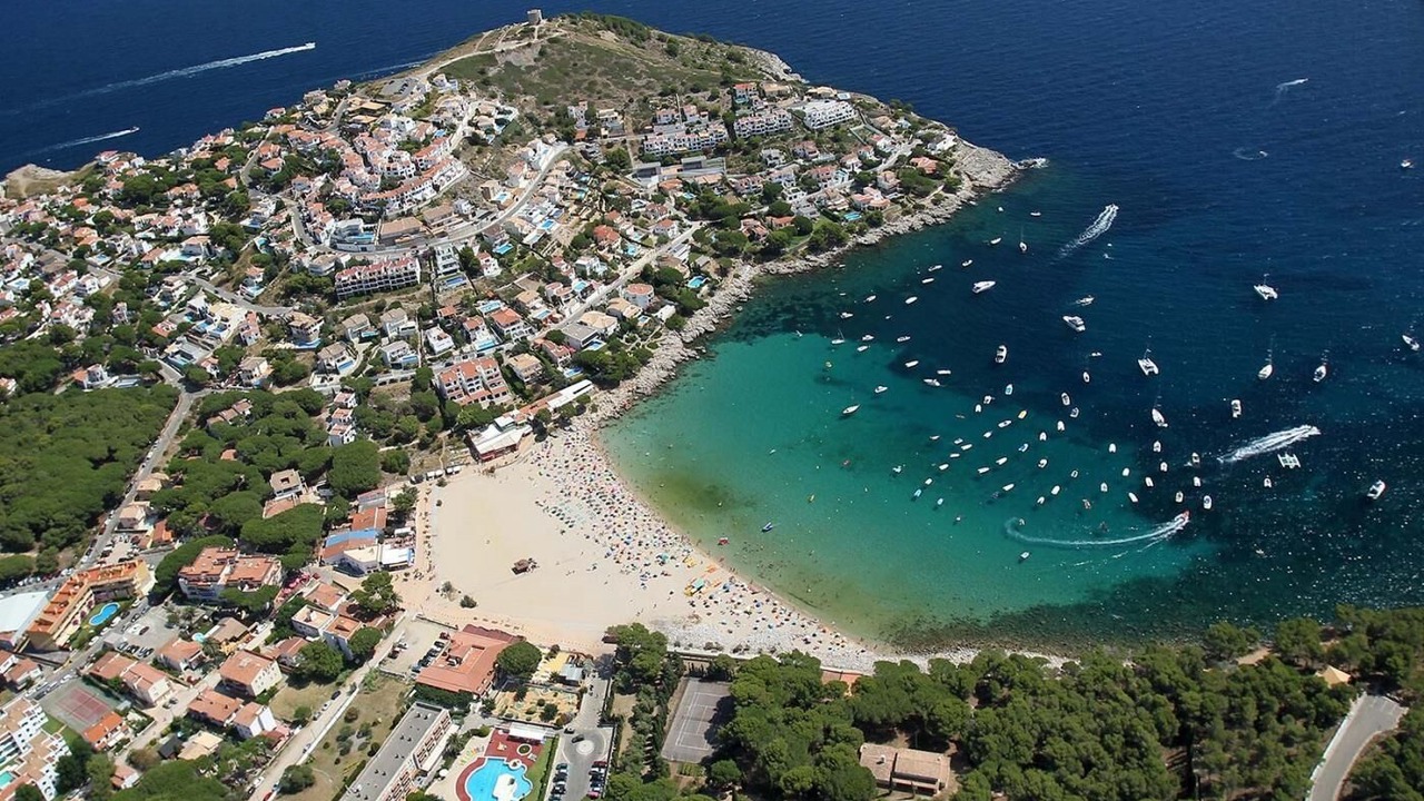 Photo of Others in L'Escala