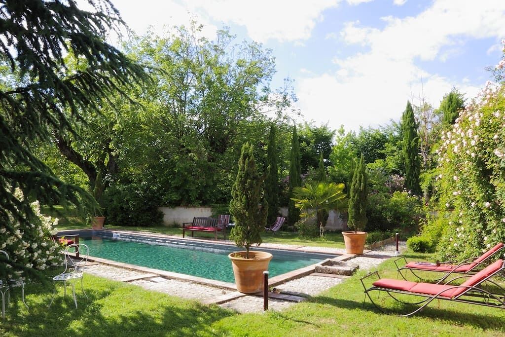 Photo of Outdoor in Ambres
