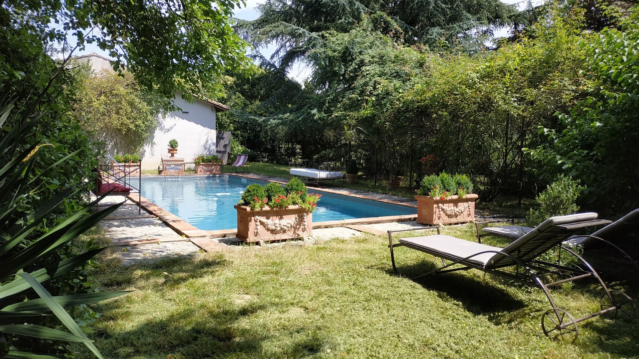 Photo of Outdoor in Ambres