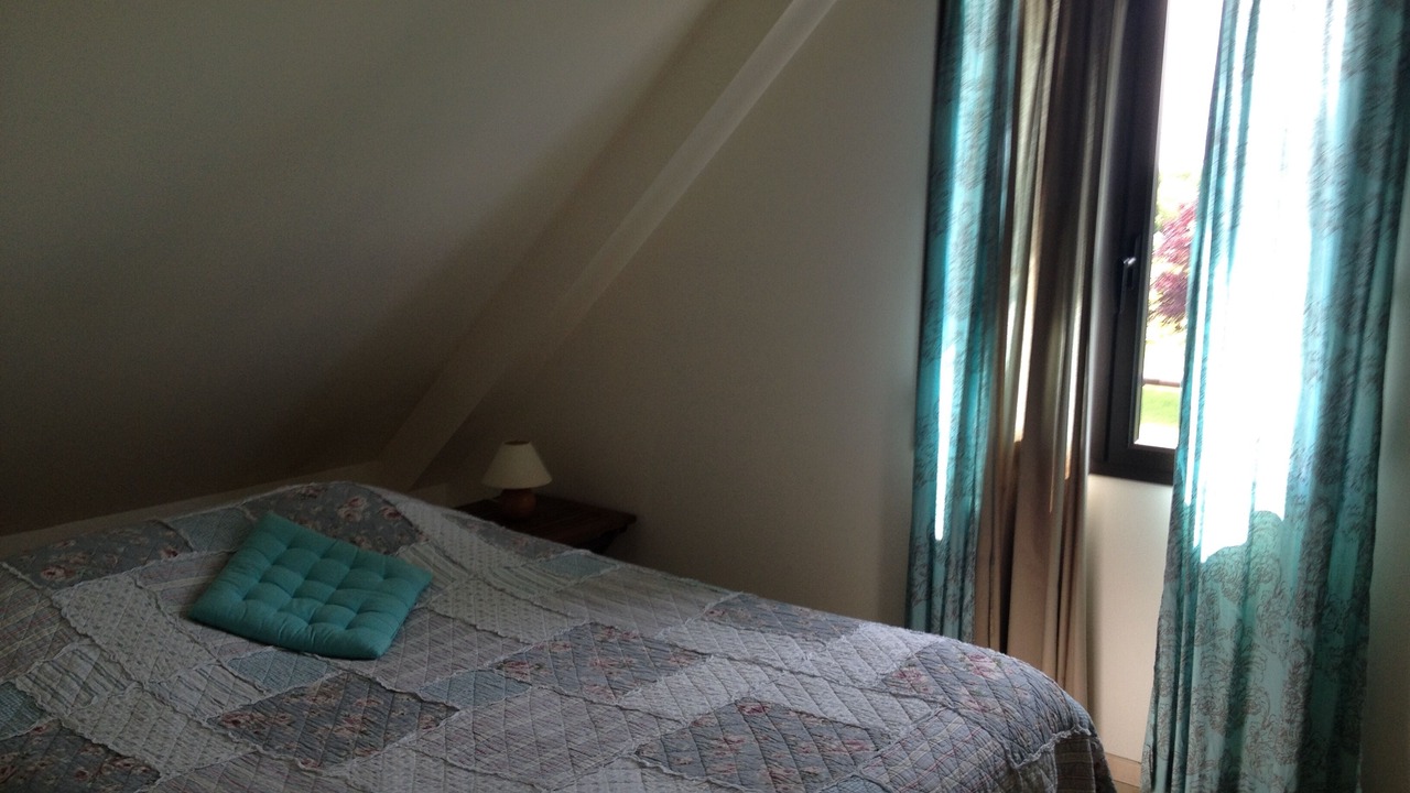 Photo of Bedroom in Dragey-Ronthon
