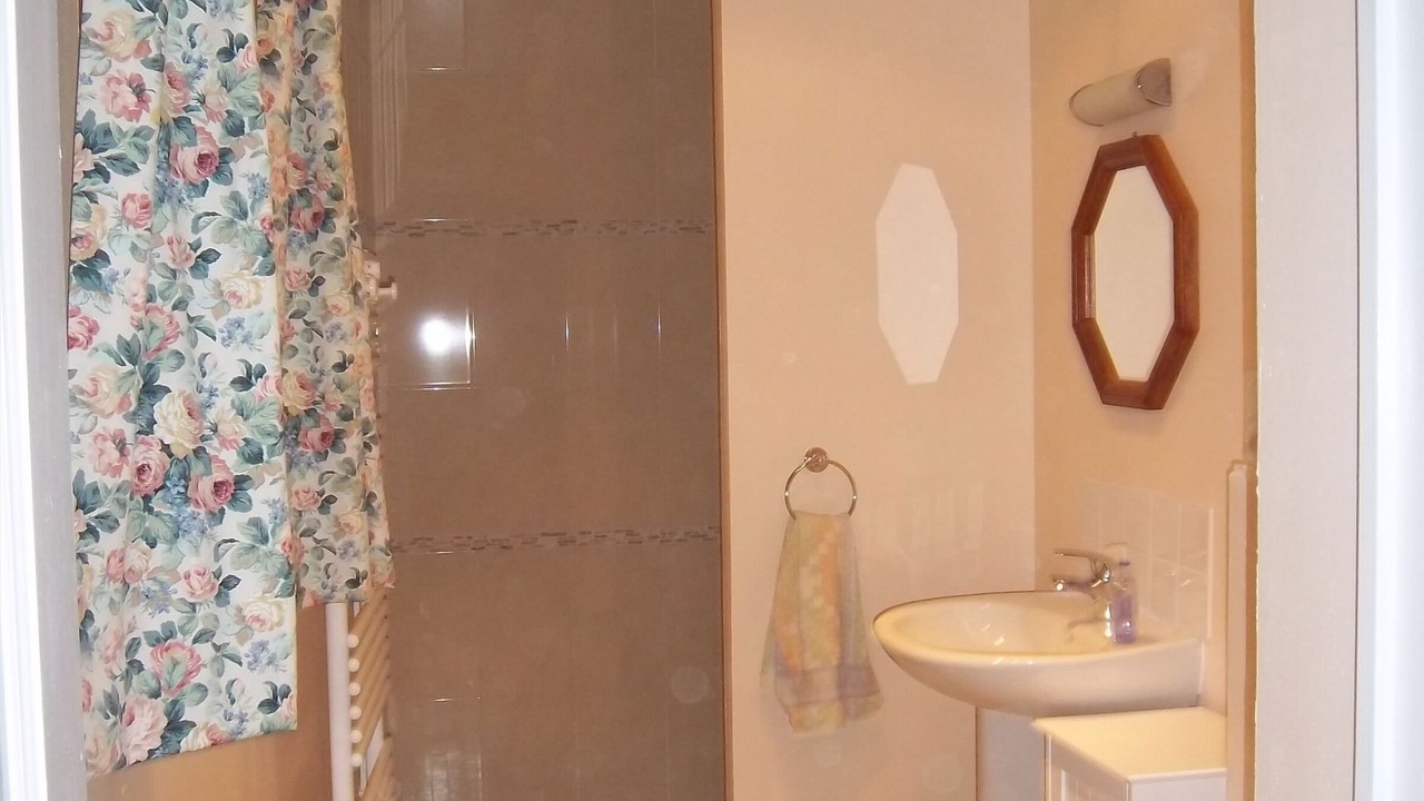 Photo of Bedroom in Le Breuil-en-Bessin