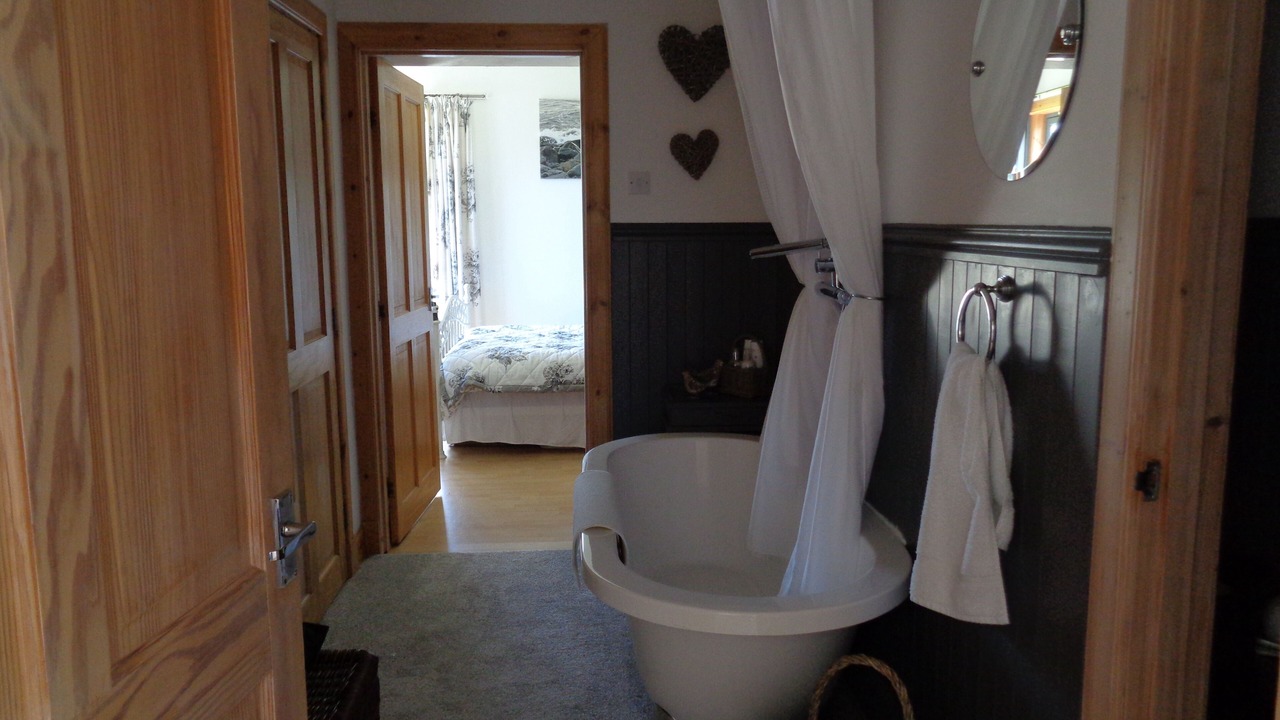 Photo of Bathroom in Beinn Orasaigh