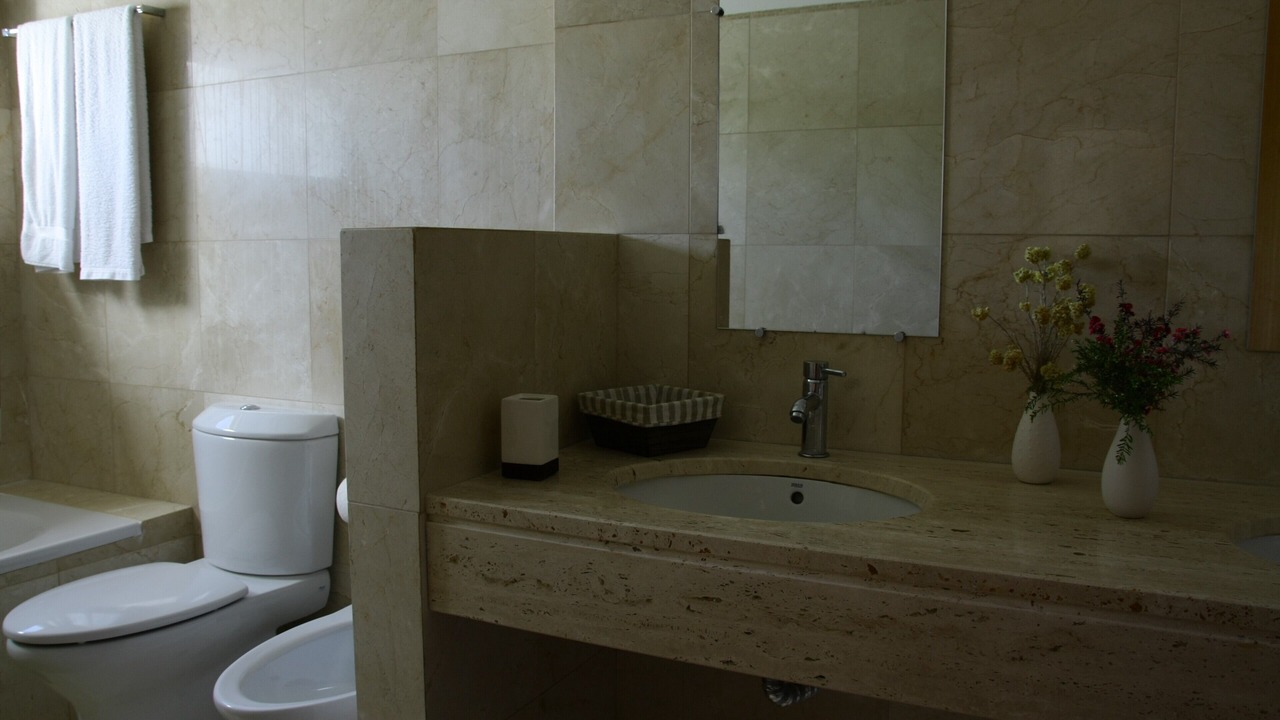 Photo of Bathroom in Gale