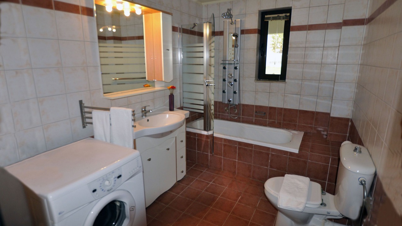 Photo of Bathroom in Zipari