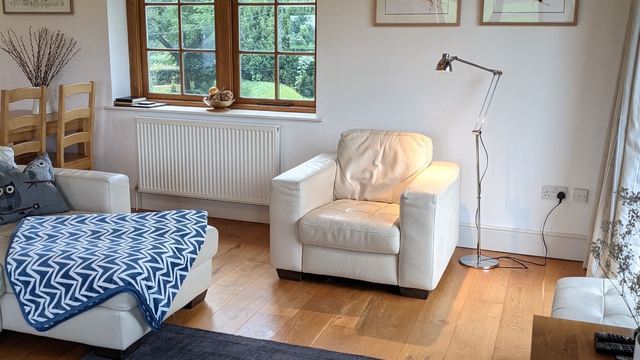 Photo of Livingroom in Llanvair Kilgeddin