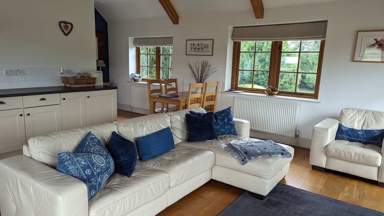 Photo of Livingroom in Llanvair Kilgeddin