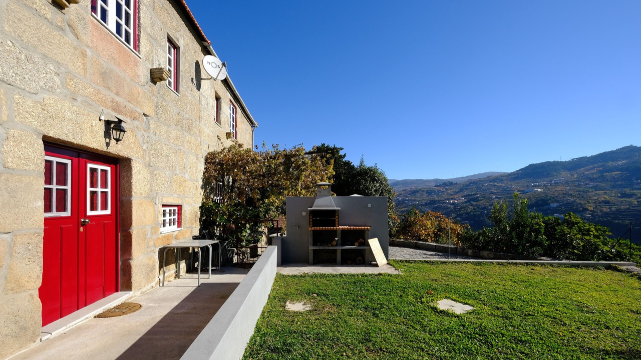 Photo of Patio Balcony in Santa Cruz do Douro